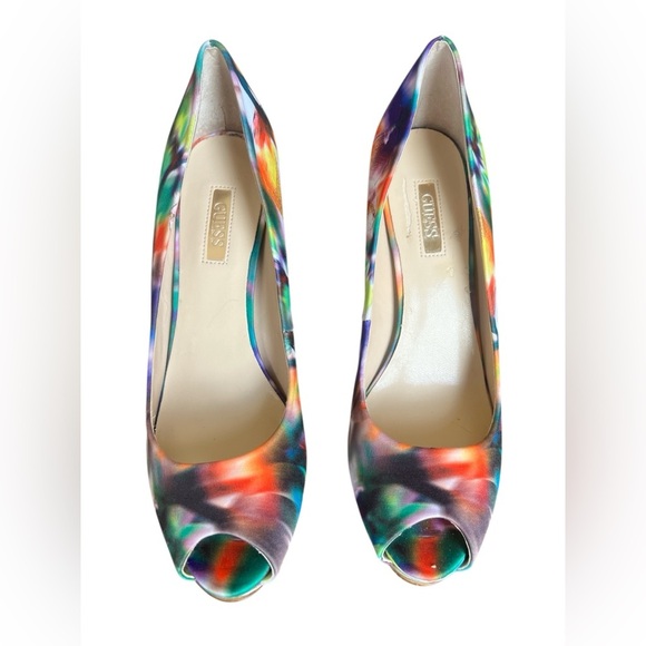 GUESS Honora Women’s Peep Toe Platform Pumps Multicolor Leather Size 8 NWOB - Picture 3 of 7